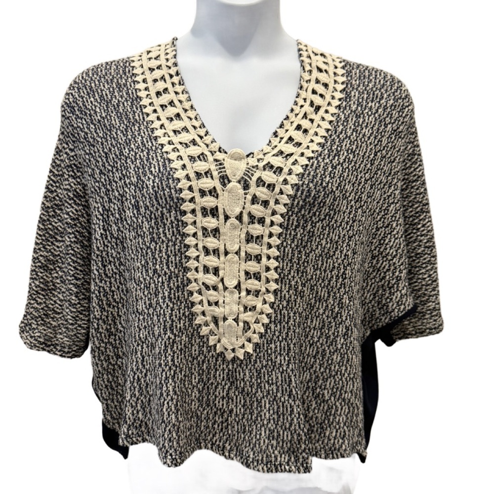 Jule Blue and Cream Lace Front Boho Top. Large